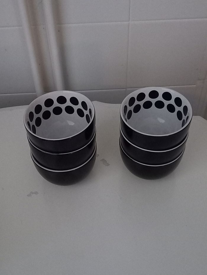 Lot de 6 petits bols ikea blanc et noir à pois - photo numéro 2