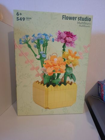 Jeu de construction Flower Studio  Bouquet de fleurs (549 pièces)