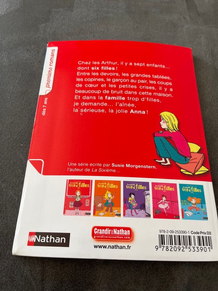 Livre premiers romans la famille trop d’filles Anna - photo numéro 3
