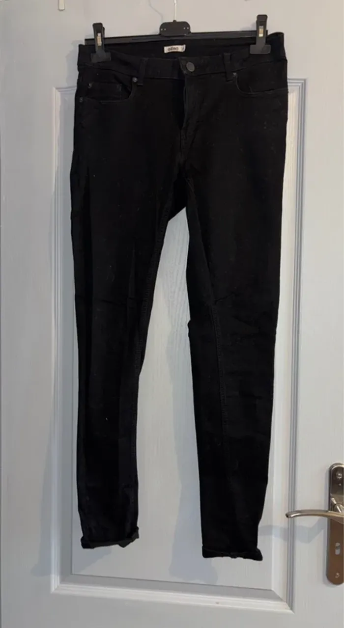 Pantalon noir gemo taille 40 NEUF