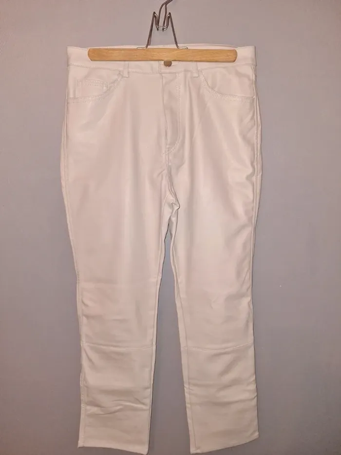 Pantalon style cuir - photo numéro 2