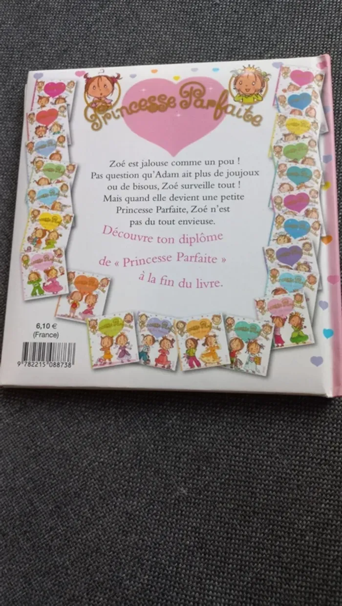 Livre princesse parfaite.  Zoé est jalouse - photo numéro 2