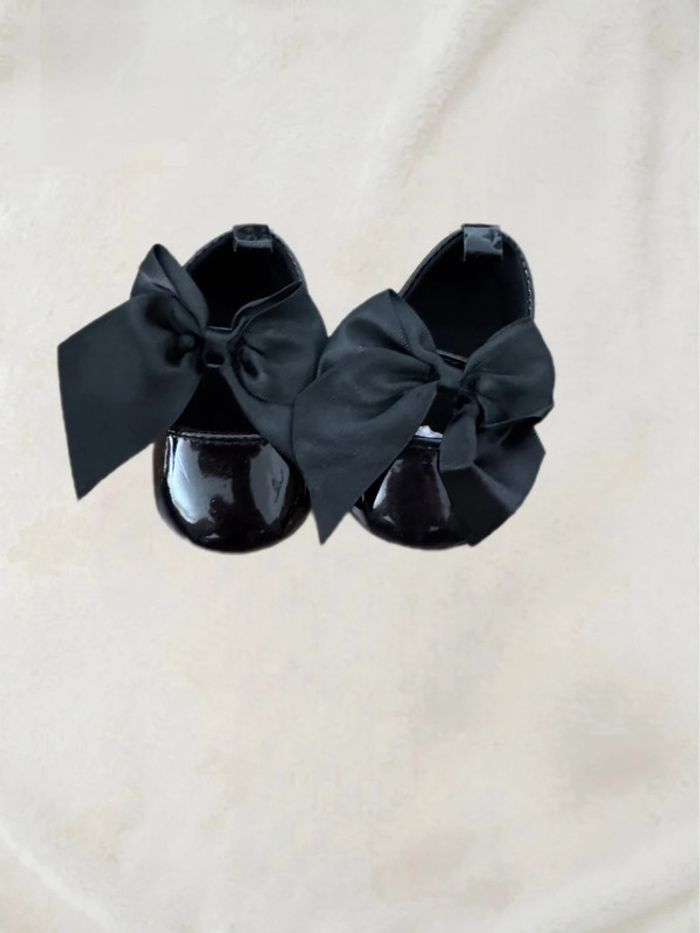 🌷Magnifique petite paire de ballerine avec flot🌷