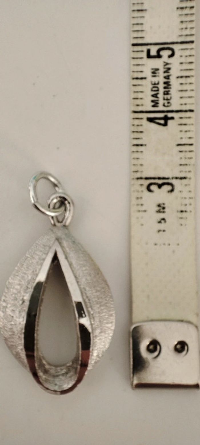 Pendentif couleur argenté - photo numéro 4