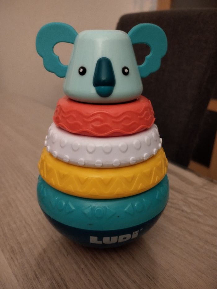 Lot jouets bébé - photo numéro 2