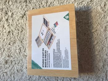 Malette peinture 83 pièces NEUF