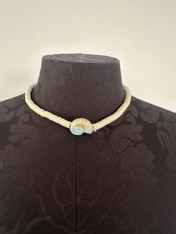 Collier ras de cou coquillage