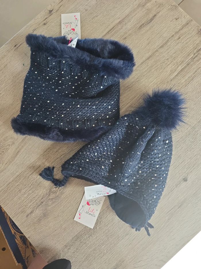 Cache cou et bonnet