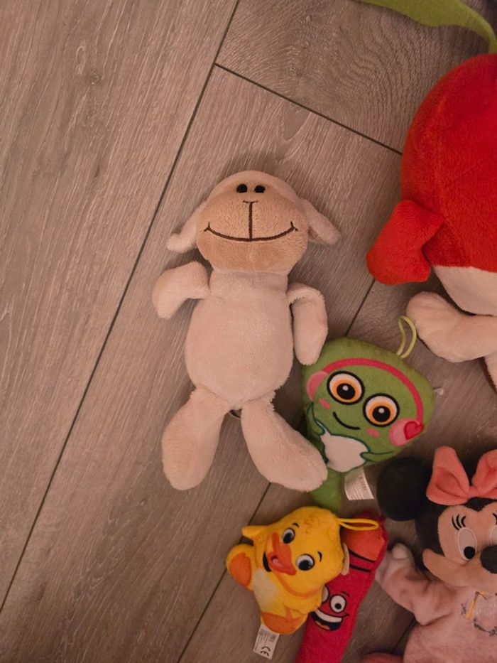 Lot peluches - photo numéro 2