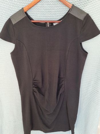 Robe noire grossesse