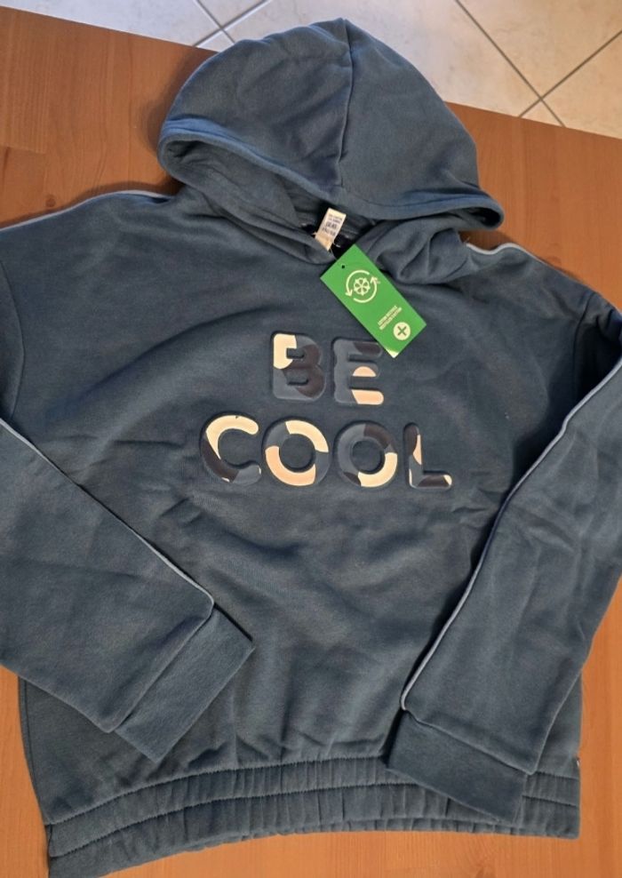 Neuf (non porté) 🏷🥰😍sweat molleton 12 ans fille 😍🥰