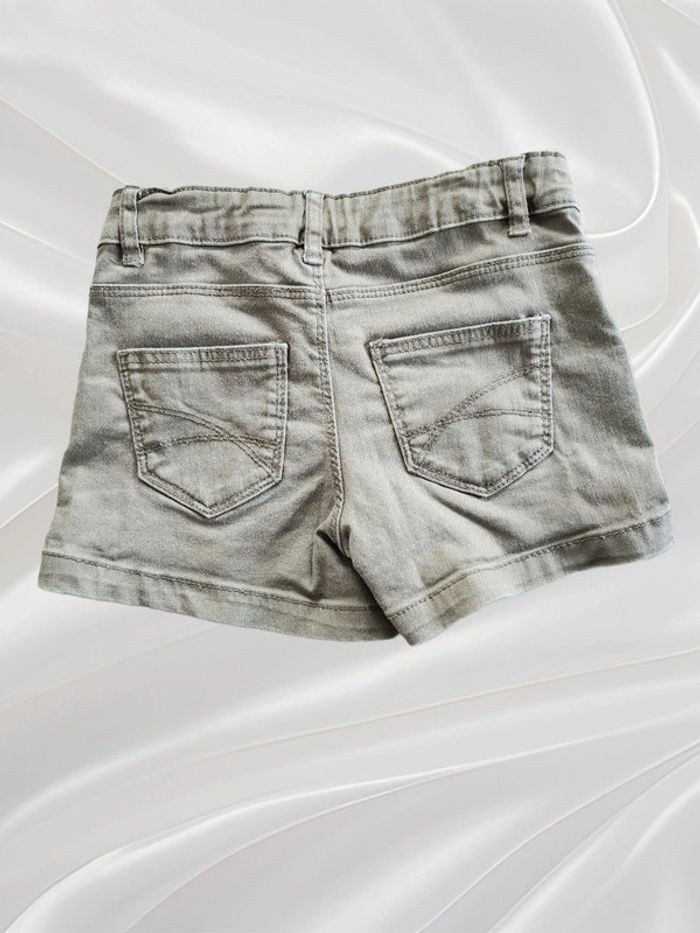 Short kaki fille 6 ans - photo numéro 2