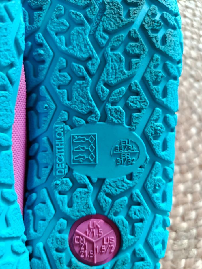 Chaussures plastique nabaiji Decathlon 33/34 - photo numéro 4