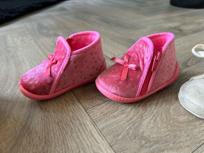 Lot chaussures - photo numéro 4