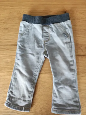 Pantalon gris