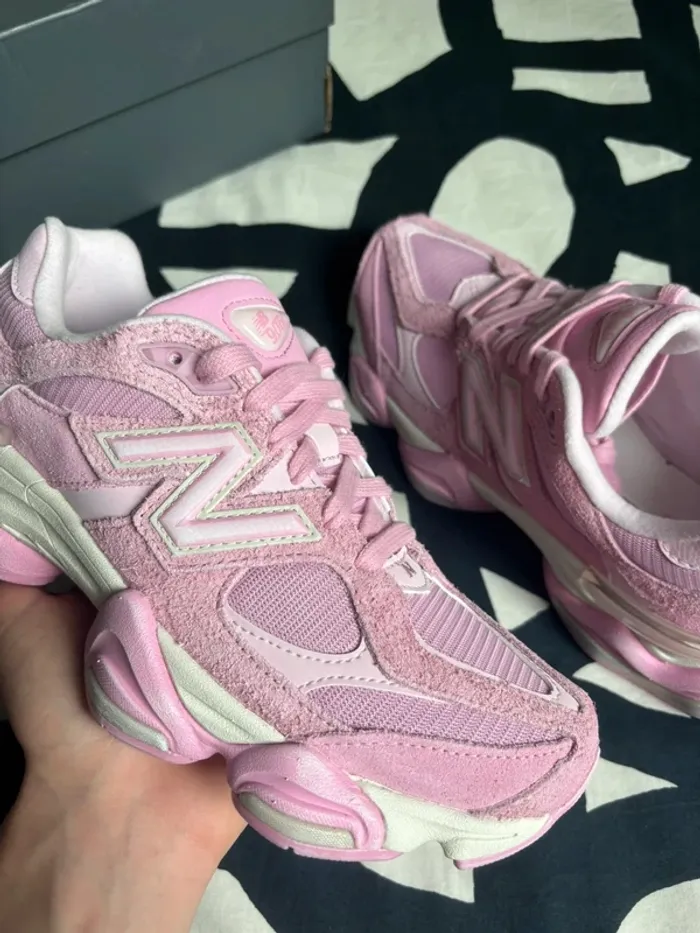 New Balance 9060 "ASOS Exclusive" Pink - photo numéro 5