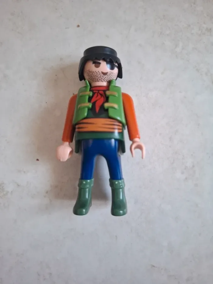 Lot de 3 personnages playmobile - photo numéro 3