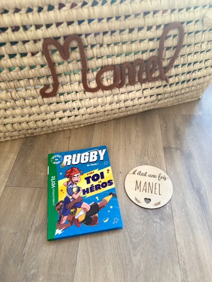 Livre c est toi le héros «  rugby en final »