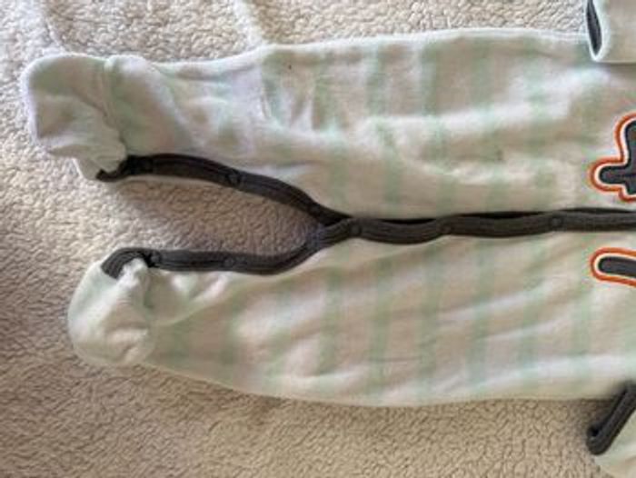 Pyjama 3 mois - photo numéro 4