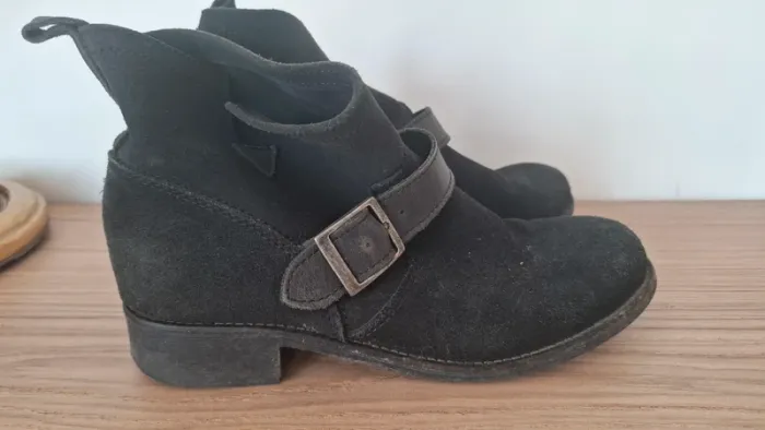 Bottes noires tout cuir - Texto - très bon état - LE basique a avoir ! 🥰 - photo numéro 3