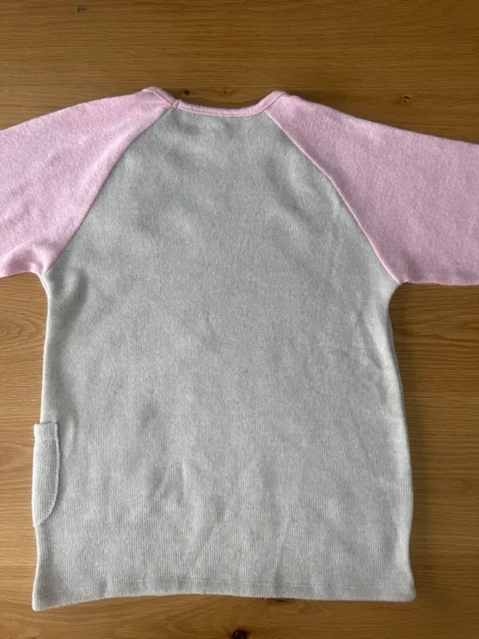 Robe douce beige à manches longues roses Neuve - Taille 4 Ans - photo numéro 7