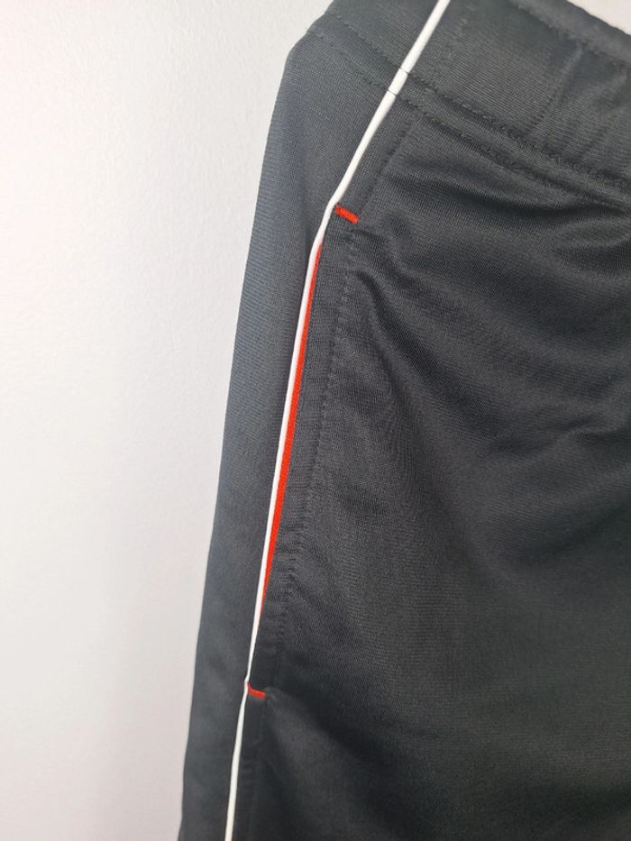 jogging / pantacourt lotto homme noir et rouge taille M brodé (493) - photo numéro 3