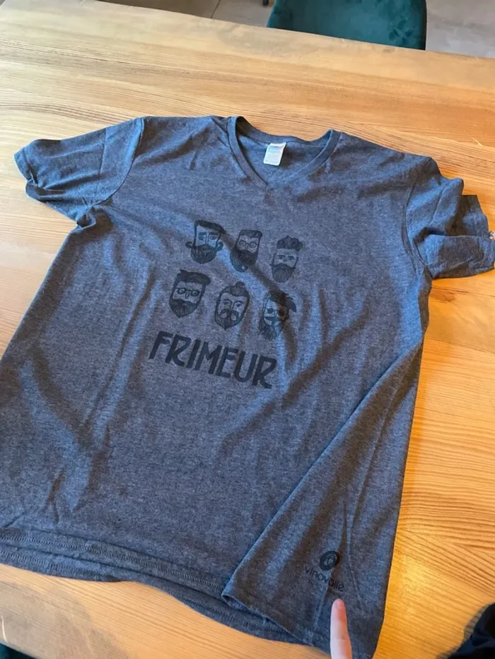 Tee-shirt gris “Frimeur” - photo numéro 5