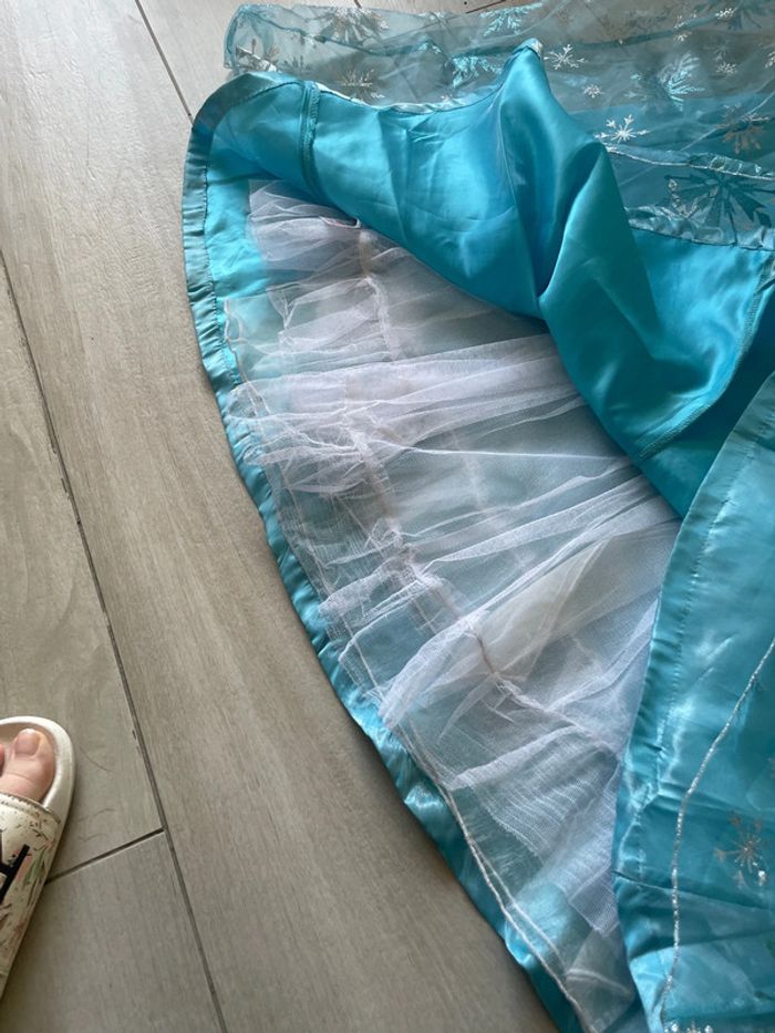 Robe de princesse Elsa - Reine des neiges - photo numéro 11