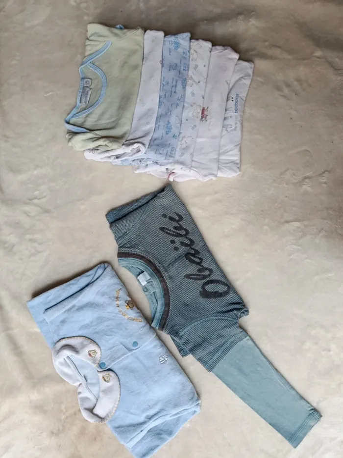 Lot vêtements bébé garçon - photo numéro 7