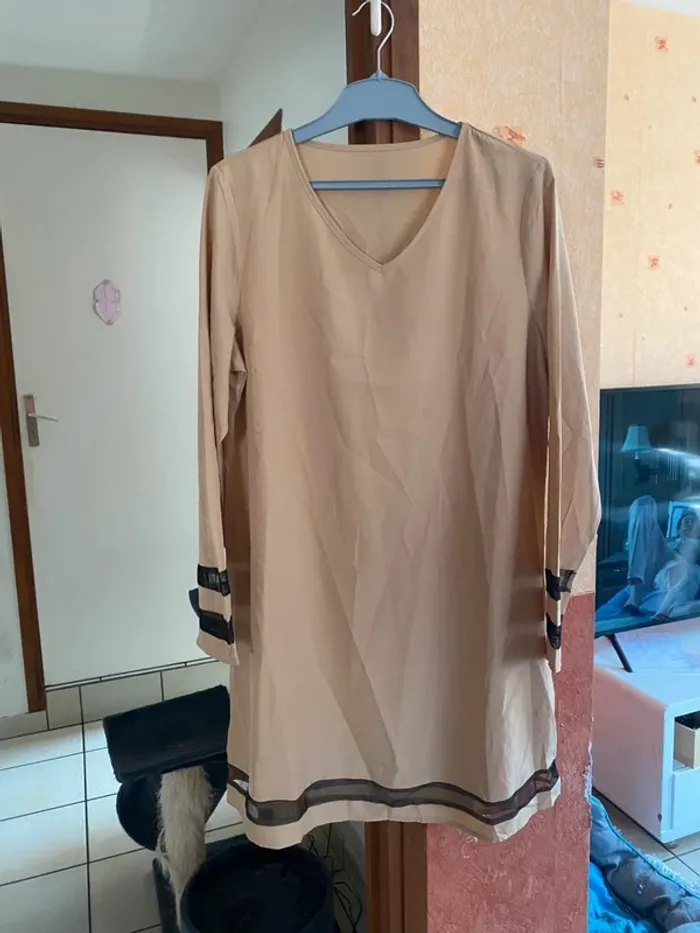 Robe beige Shein – Élégante & confortable – Taille XL 👗 - photo numéro 2