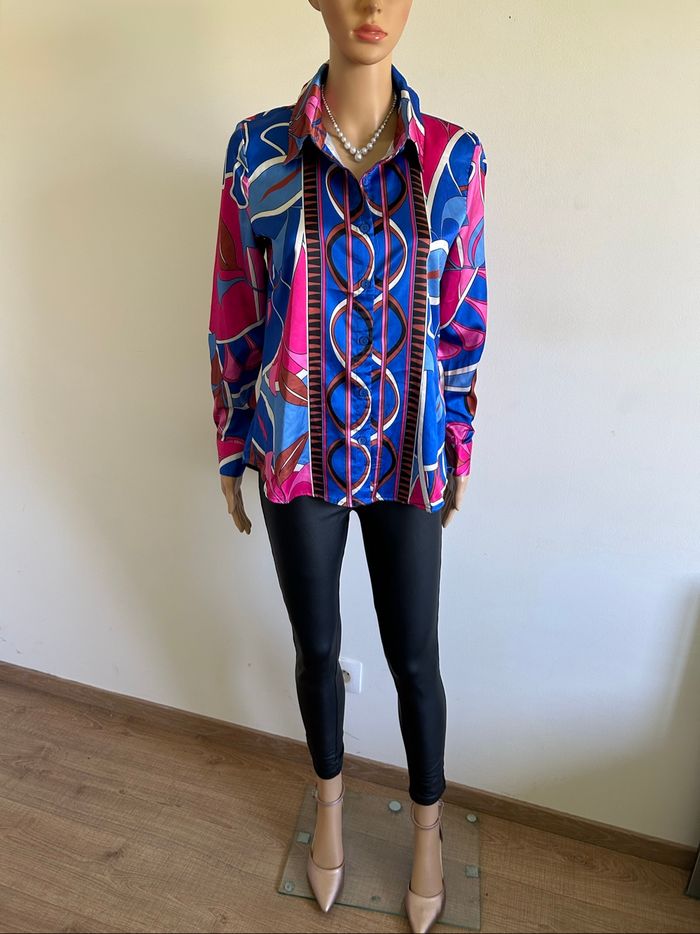 Chemise imprimée neuve à manches longues In Vogue taille S - photo numéro 3