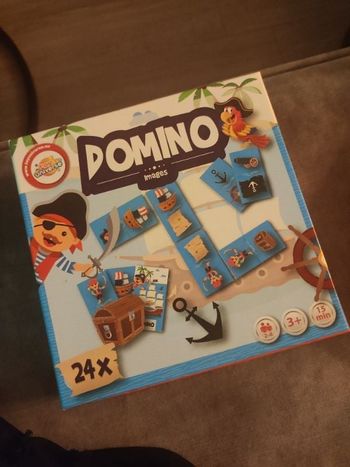 Domino Pirates