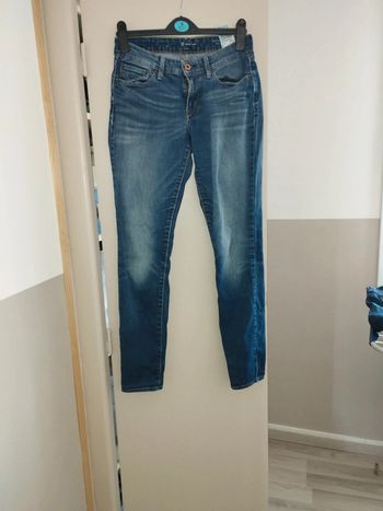Jean levis