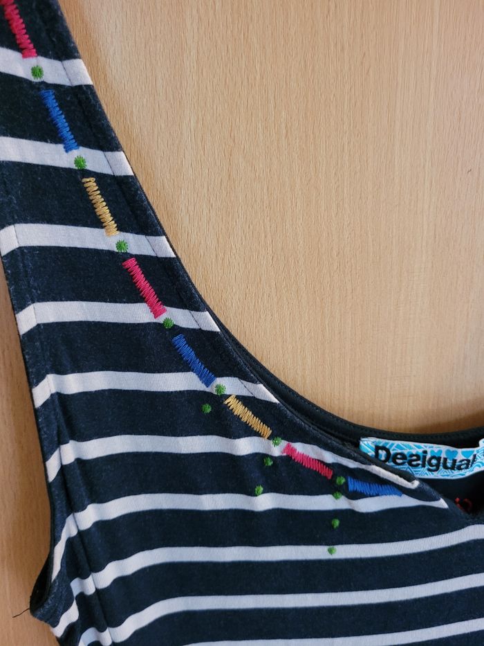 Robe Desigual - photo numéro 3
