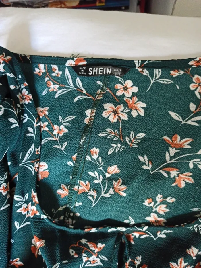 Lot de 9 vêtements femme taille S (lot 6) - photo numéro 8
