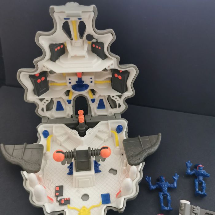 Set "Wolfship 7" Mighty Max - Doom zones - photo numéro 4