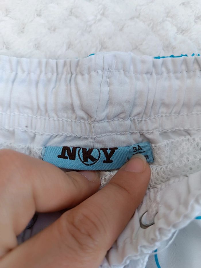 🔸Short de bain Bleu et Blanc - NKY 3 ans🔸 - photo numéro 4