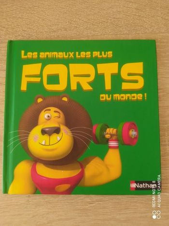 Livre les animaux les plus forts du monde