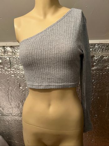Top court femme taille M Shein neuf !
