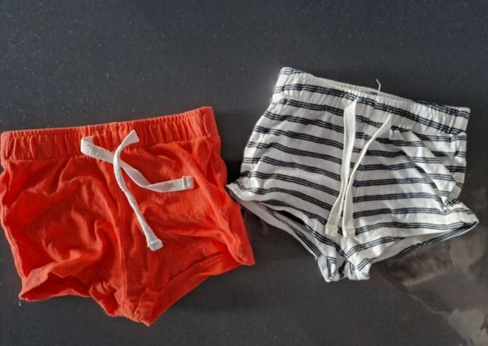 Short 3 mois