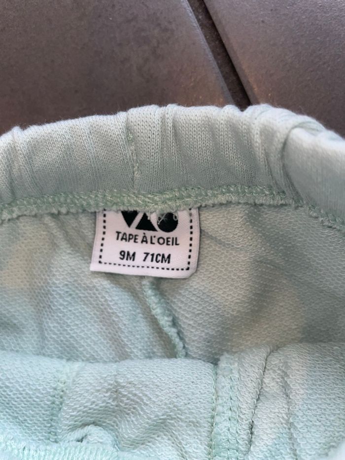 Short 9 mois - photo numéro 2