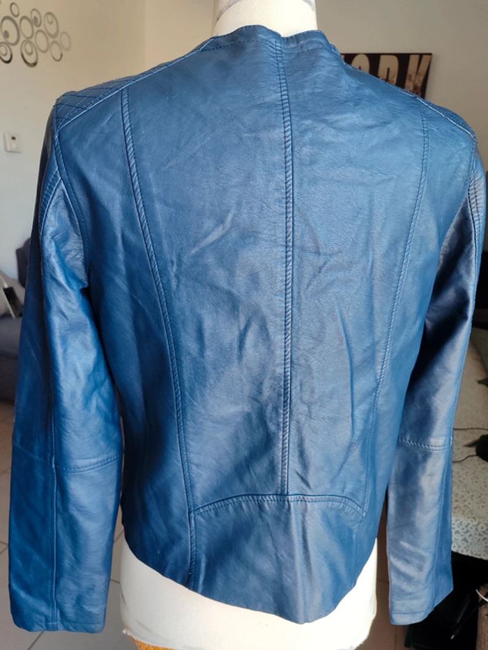 Veste simili - photo numéro 2