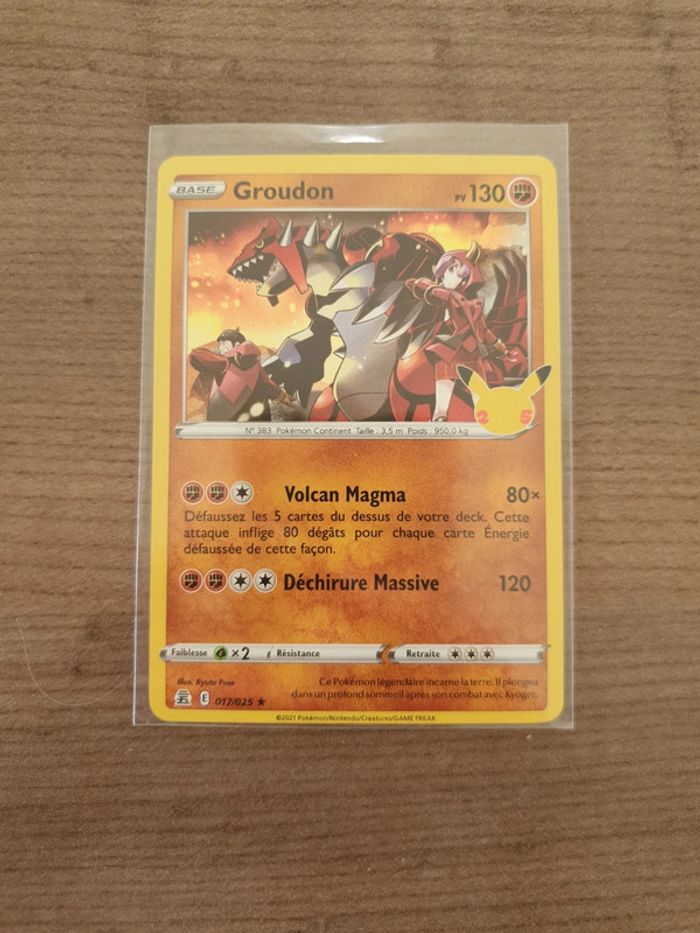 Carte Pokémon Groudon 017/025 Célébrations 25 ans - photo numéro 1