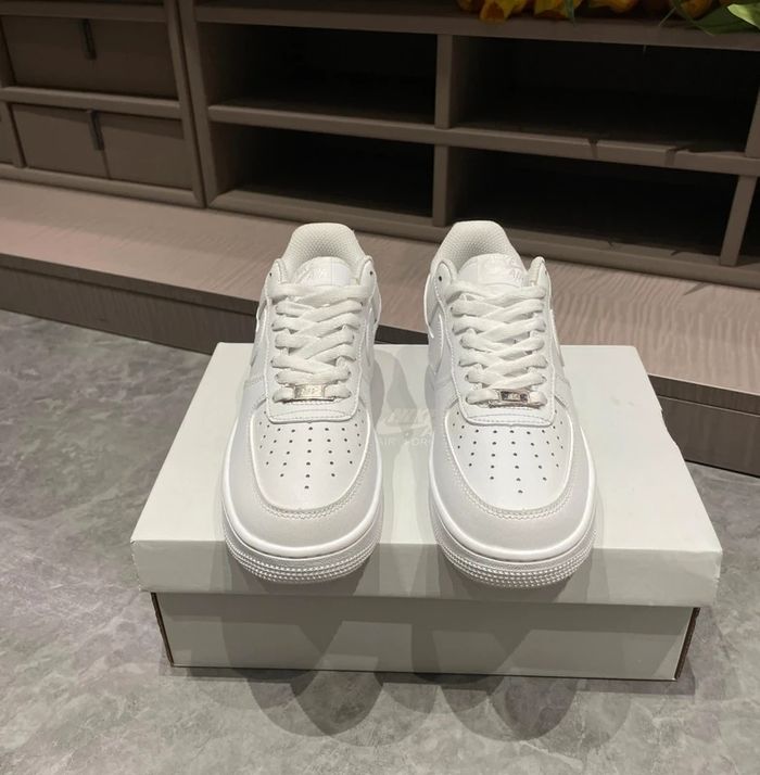 Nike Air force one
38 - photo numéro 2