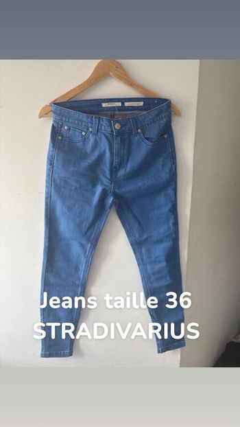 Jeans STRADIVARIUS