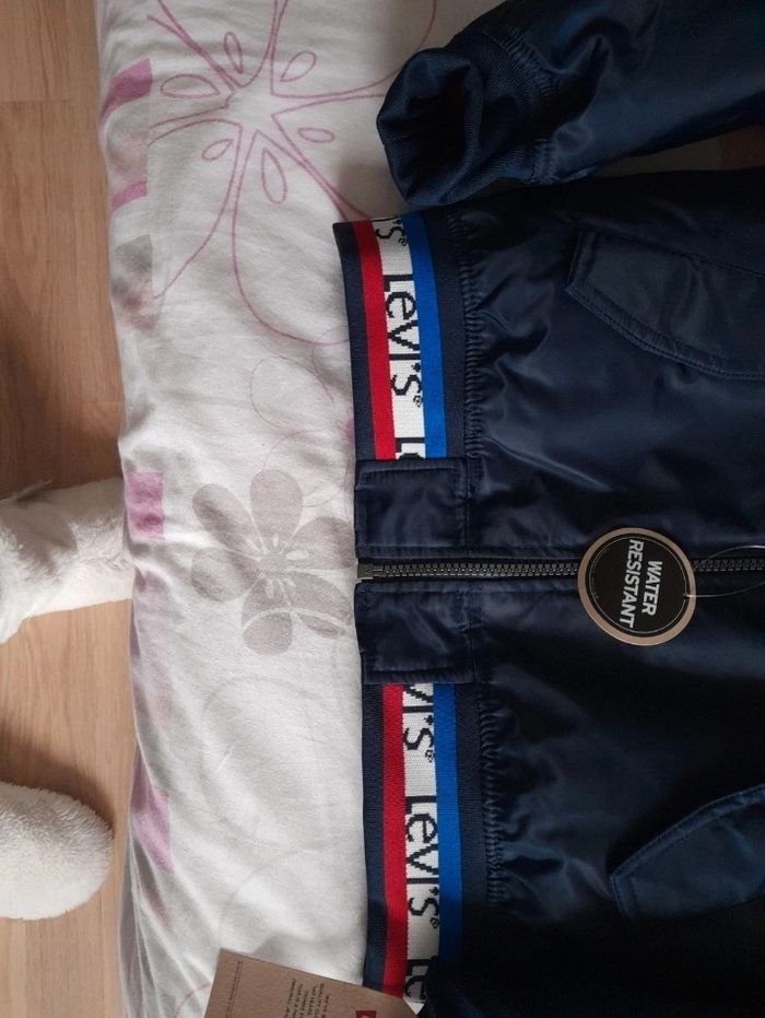 Veste  levi's 12 ans - photo numéro 3