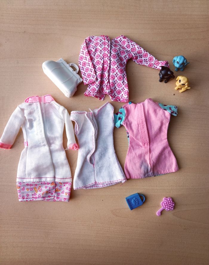 Lot d'accessoires poupée Barbie docteur vétérinaire - photo numéro 4