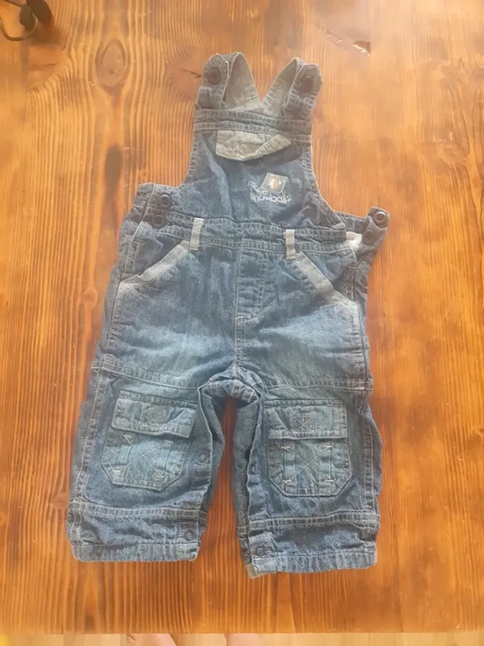 Salopette  taille 12 mois