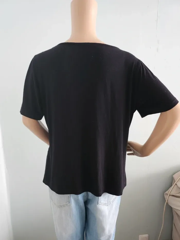 Tee-shirt - photo numéro 2