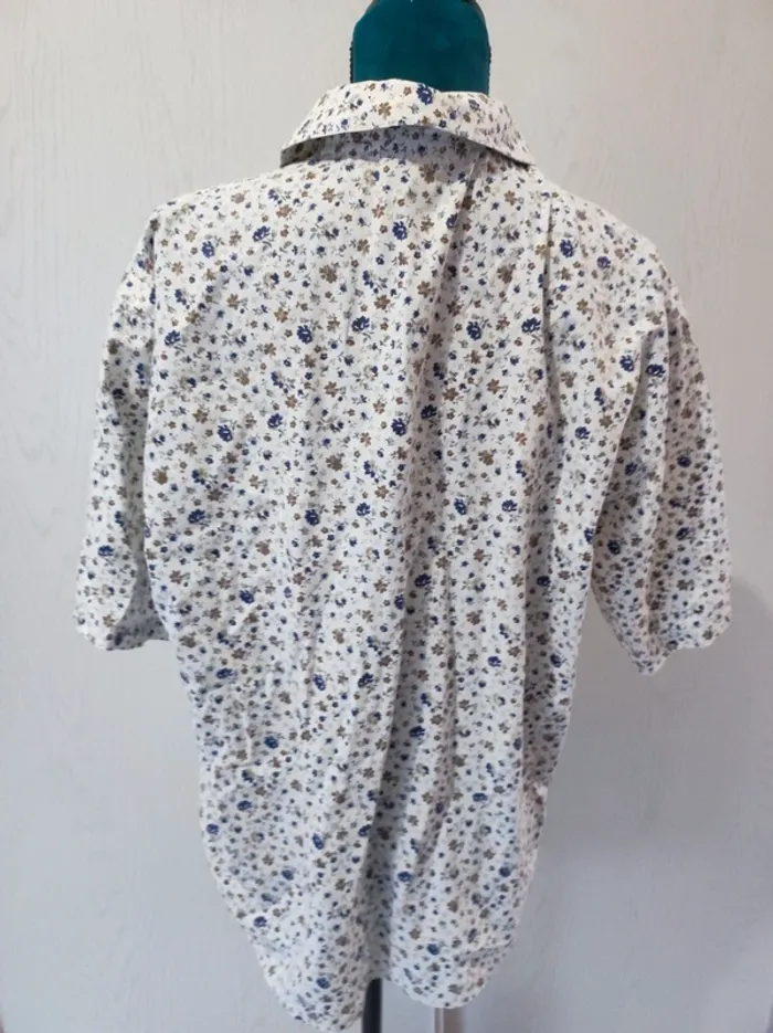 Chemise ou blouse mc 46/48 taille 3 - photo numéro 2